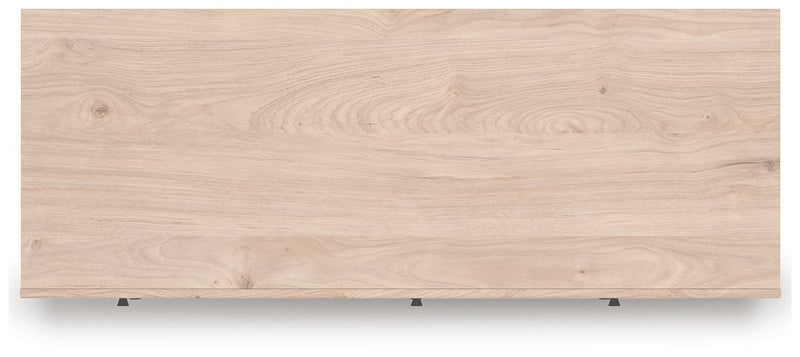 Arloster Dresser